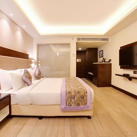 Hotel White Rose Igi Airport New Delhi Eksteriør bilde